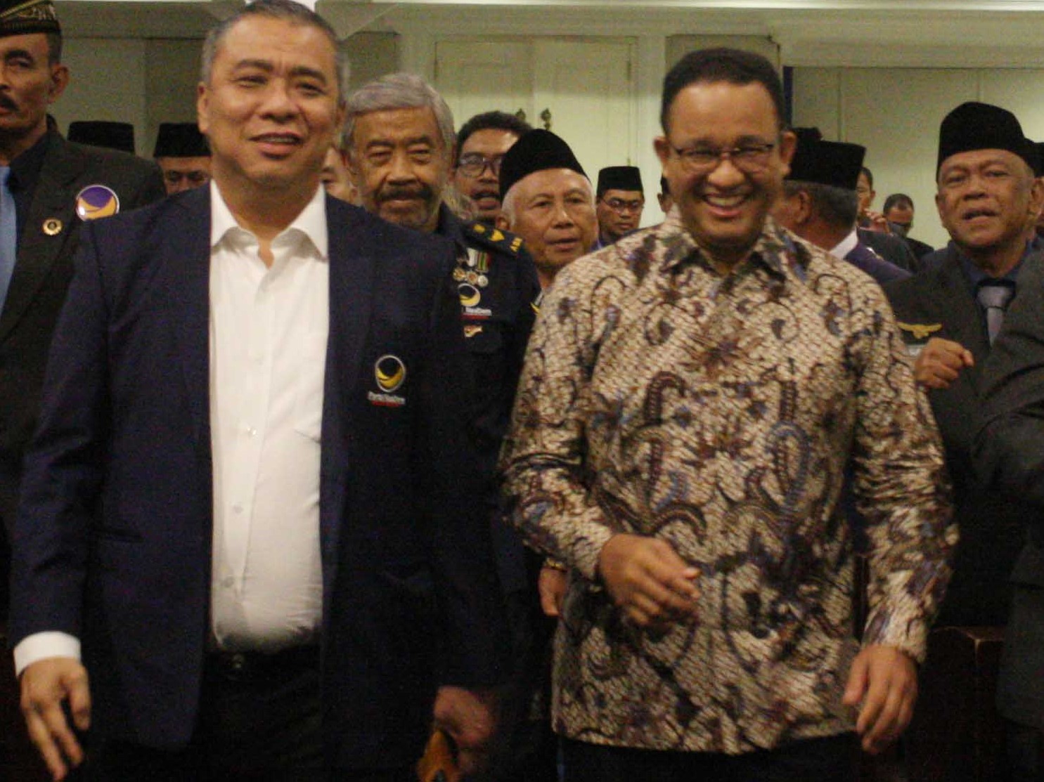 Calon Presiden Partai NasDem Anies Baswedan bersama dengan Wakil Ketua Umum Partai NasDem Ahmad M Ali.
