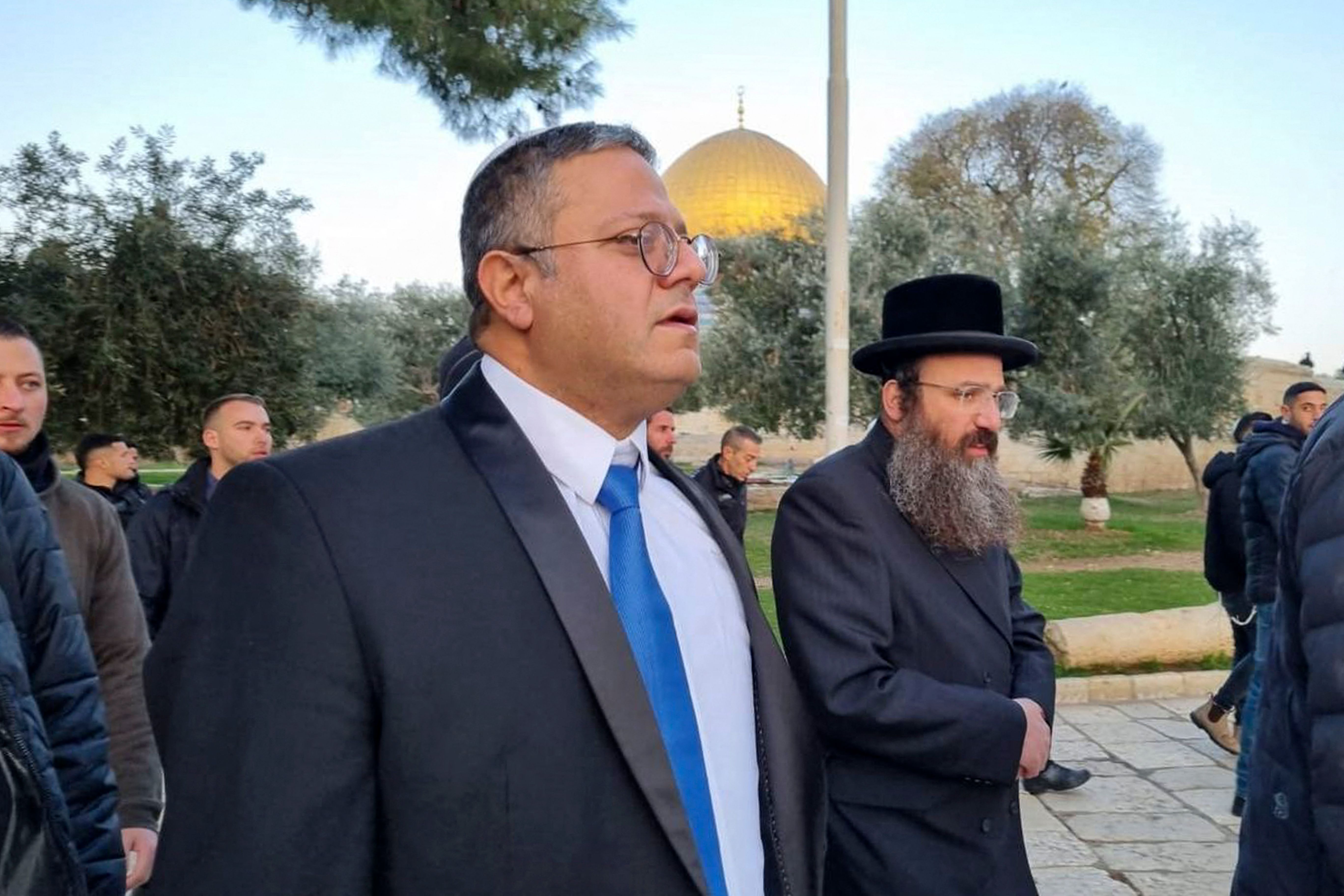 Menteri Israel Itamar Ben-Gvir saat berkunjung ke kompleks Masjid Al-Aqsa.