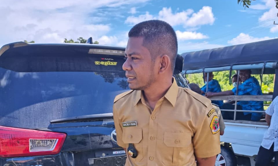 KEPALA Desa Letbaun, Kecamatan Semau, Kabupaten Kupang, Nusa Tenggara Timur, Carlens Horison Bising.