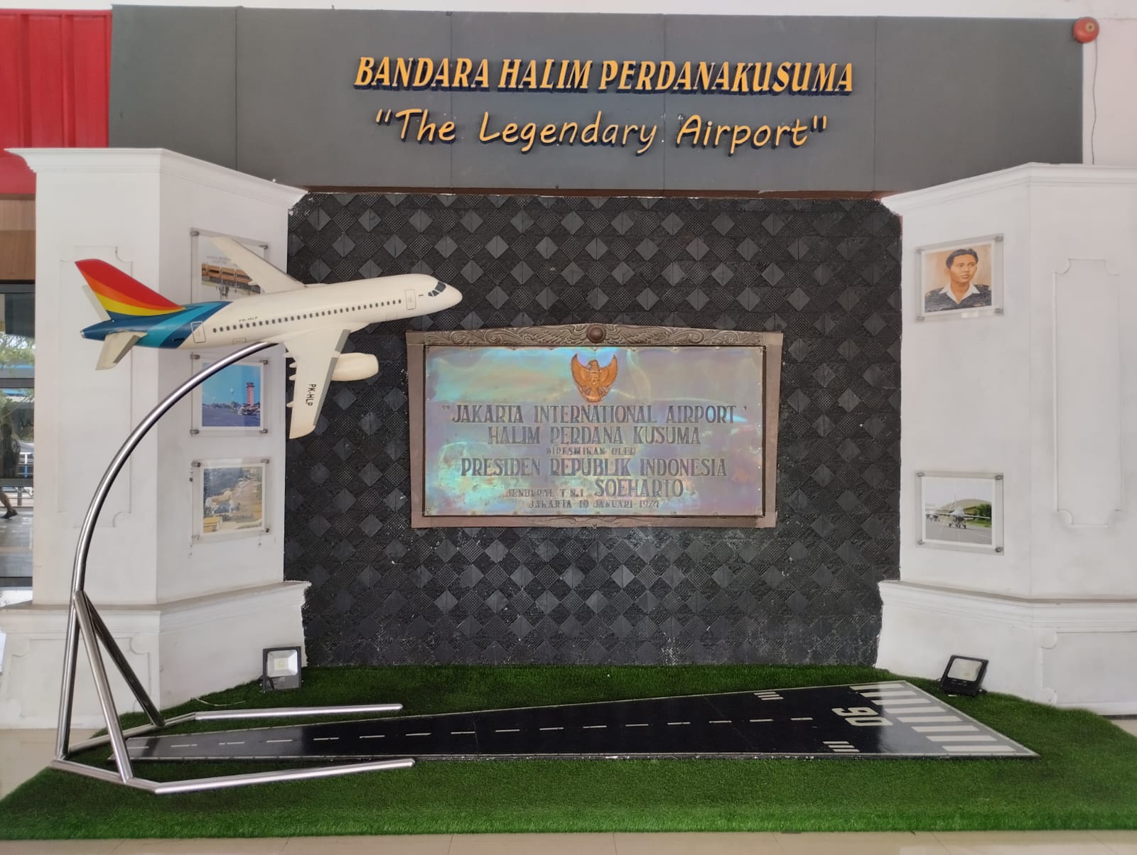 Bandar Udara Halim Perdanakusuma, Jakarta Timur.