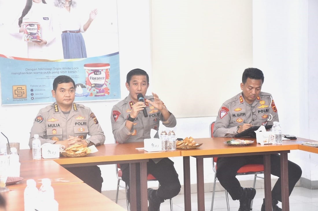 Kapolda Jambi Irjen Rusdi Hartono saat menjelaskan soal  tertib lalu lintas di wilayahnya