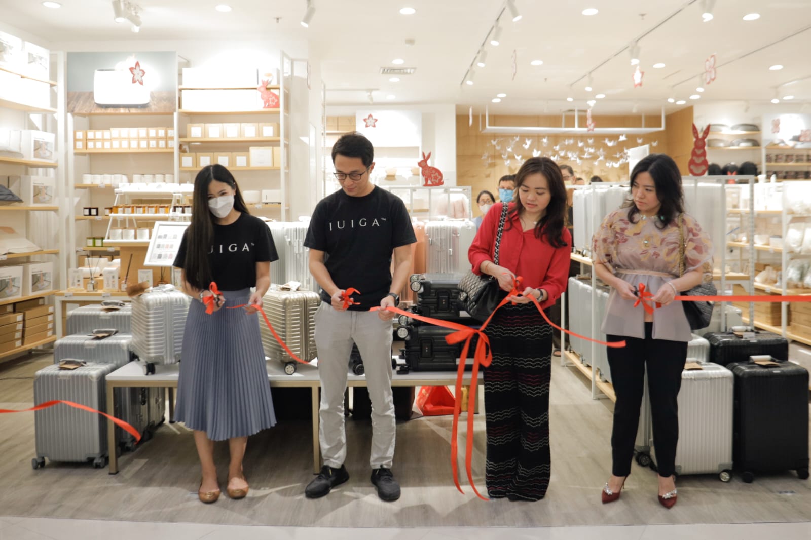 Ekspansi ke Luar Jabodetabek, Ritel IUIGA Buka Gerai Pertama di Surabaya