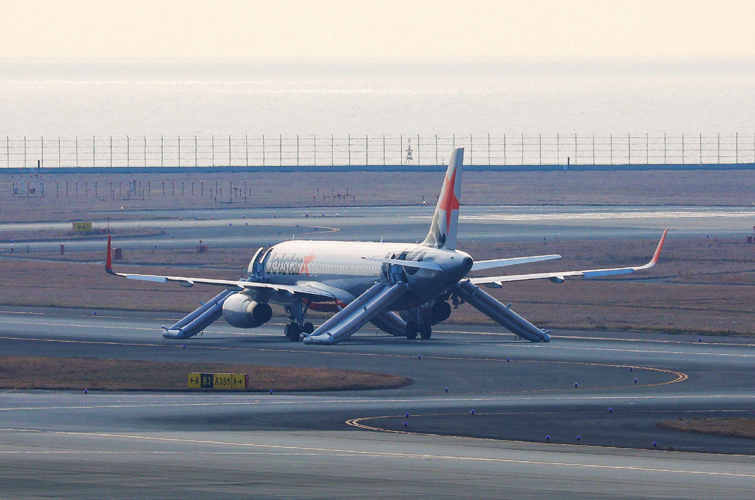 Ada Ancaman Bom, Lebih dari 60 Penerbangan di Jepang Dibatalkan