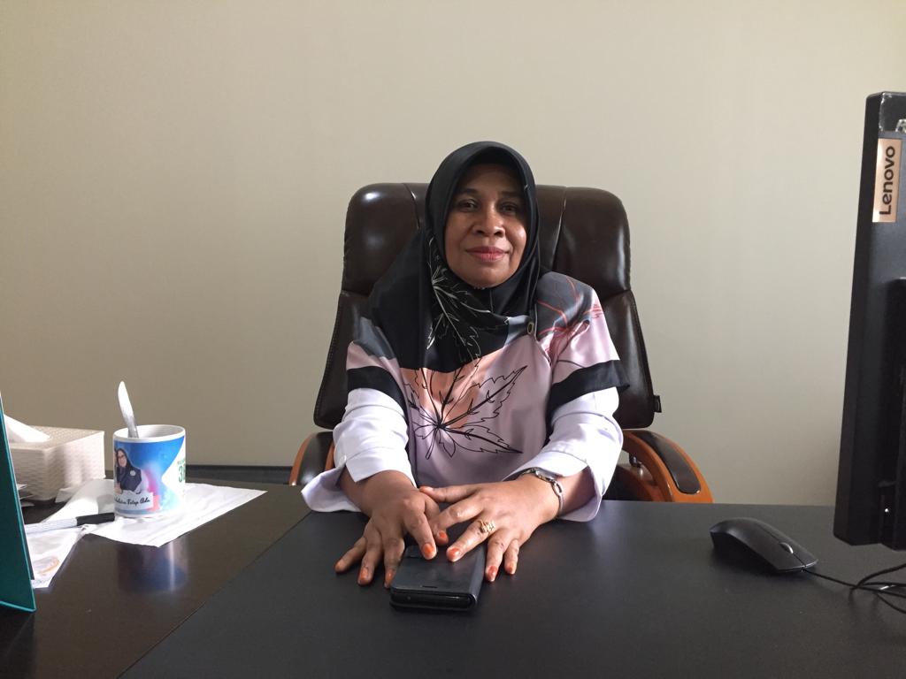  Kabid Penyelenggaraan Haji dan Umroh, Kantor Wilayah Kementerian Agama Sulawesi Tenggara, Murni. 