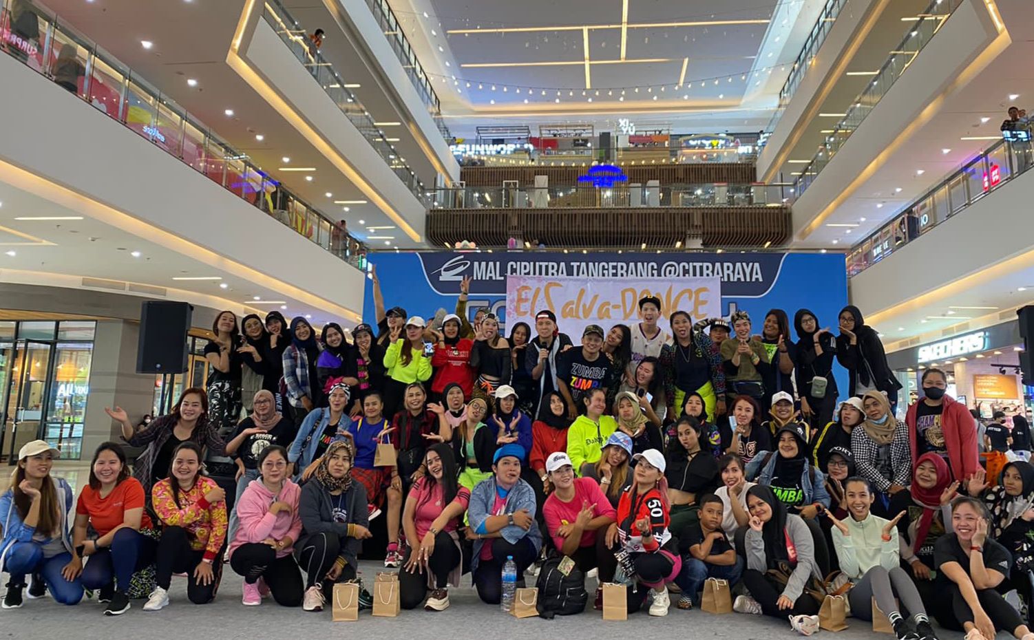 Ilustrasi kegiatan yang digelar El Salvaje