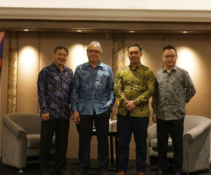 (ki-ka) ) Bambang Budi Tresno - Audit and Assurance Partner BDO Indonesia, Cahyono Adi - Tax Partner BDO Indonesia, Taufik - Tax Expertise B