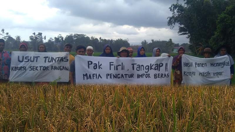  Paguyuban Petani Mandiri Pangan Kabupaten Cilacap, Jawa Tengah, minta Ketua KPK Firli Bahuri kuak mafia dibalik impor beras jelang panen