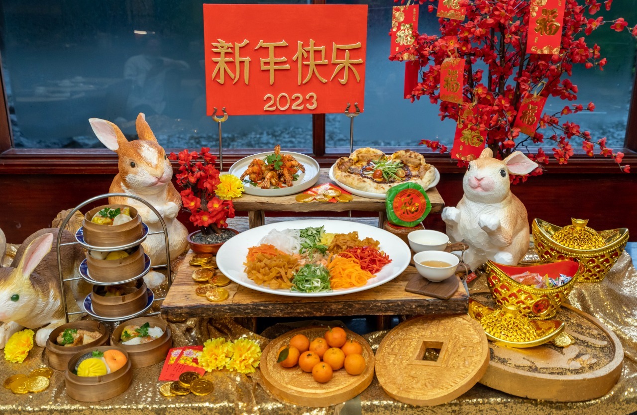 The Sultan Hotel & Residence Jakarta meluncurkan menu untuk perayaan Imlek 2023.