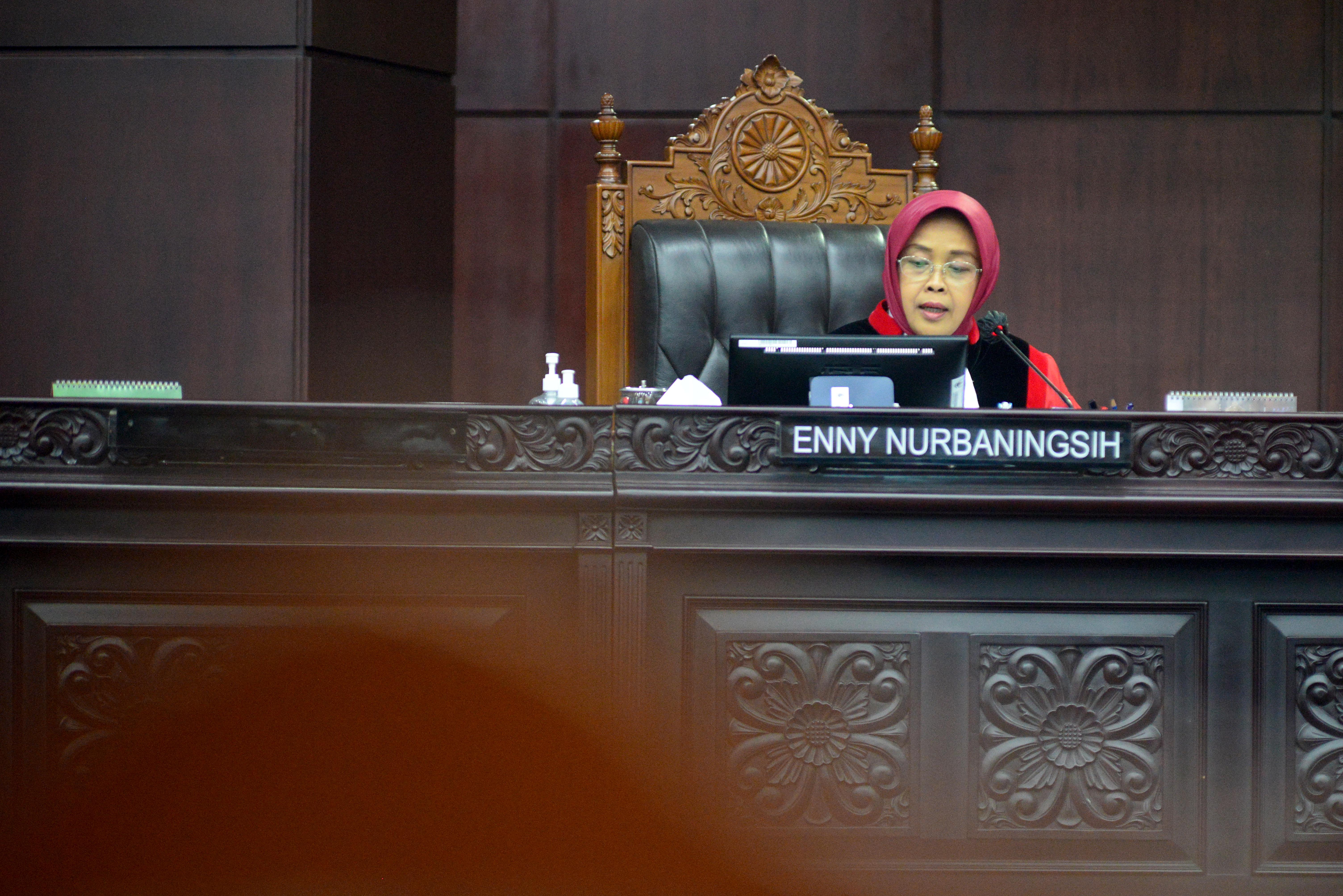 Anggota Majelis Hakim Konstitusi Enny Nurbaningsih