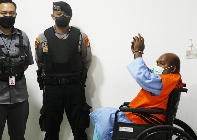 Lukas Enembe Disebut Menolak Menjawab Penyidik, KPK Diminta Mencatat