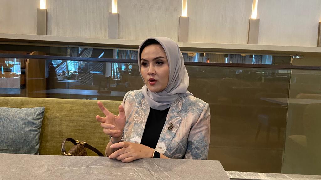 Sekjen PP Perbasi Nirmala Dewi yang tidak menduga namanya dicalonkan menjadi anggota Exco PSSI.