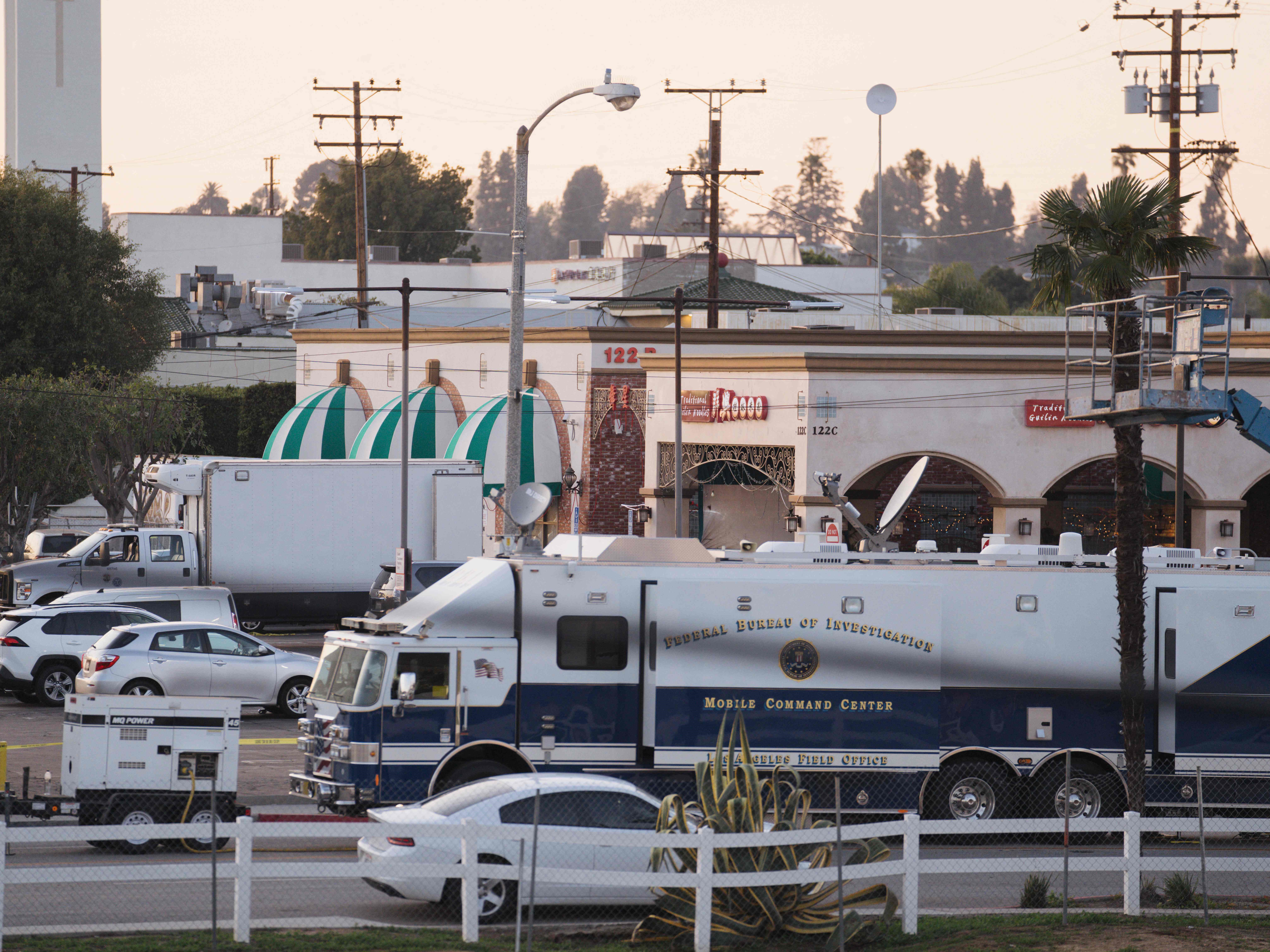 Penduduk Monterey Park yang Hidup Aman Dikejutkan Penembakan Massal