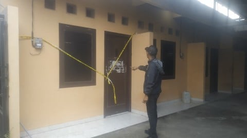 Rumah kontrakan tempat tersangka MEL menyimpan jenazah Angela yang telah dimutilasi lebih dari setahun di Tambun, Bekasi, Jawa Barat.
