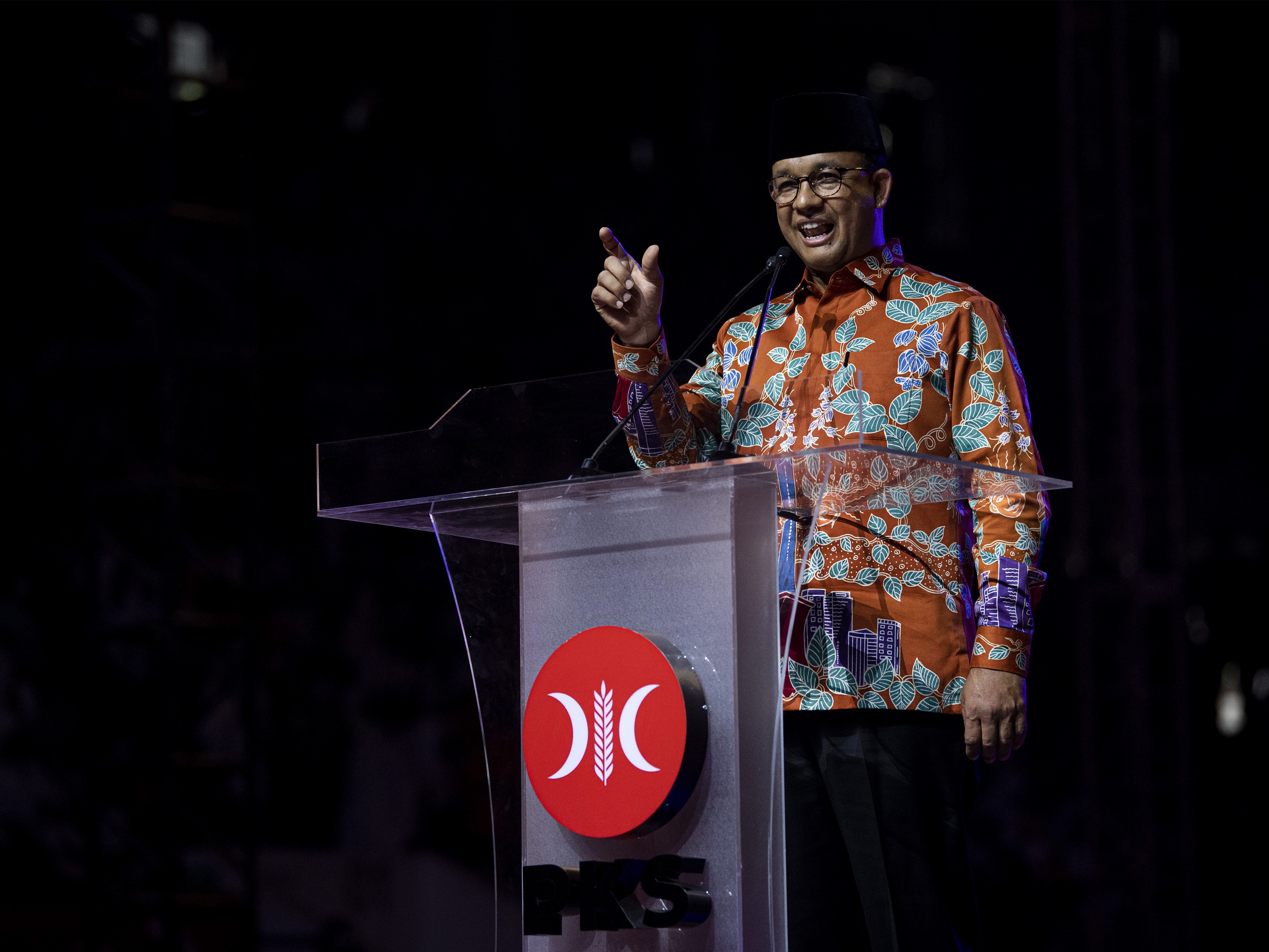 Anies Baswedan menyampaikan pidato dalam Milad ke-20 Partai Keadilan Sejahtera di Istora Senayan, beberapa waktu lalu.
