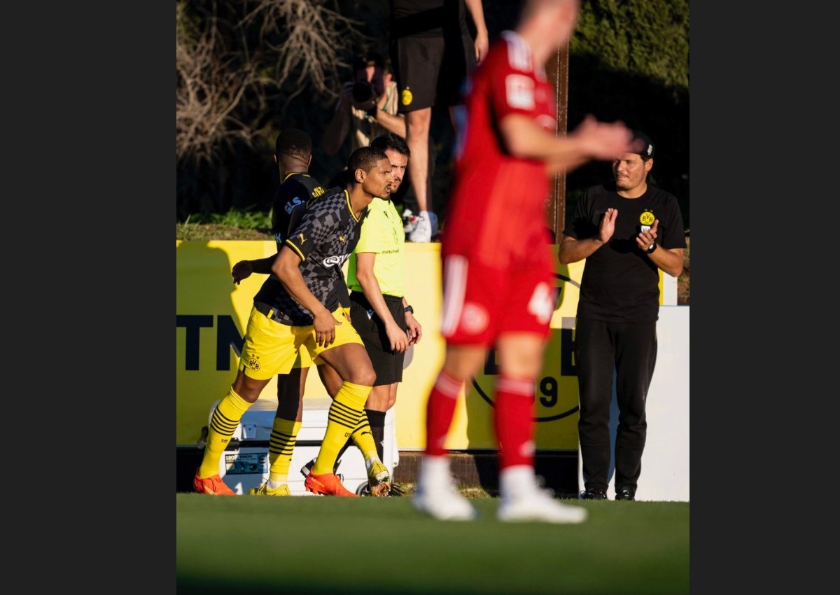 Penyerang Borussia Dortmund Sebastien Haller masuk sebagai pemain pengganti dalam laga persahabatan melawan Fortuna Duesseldorf.