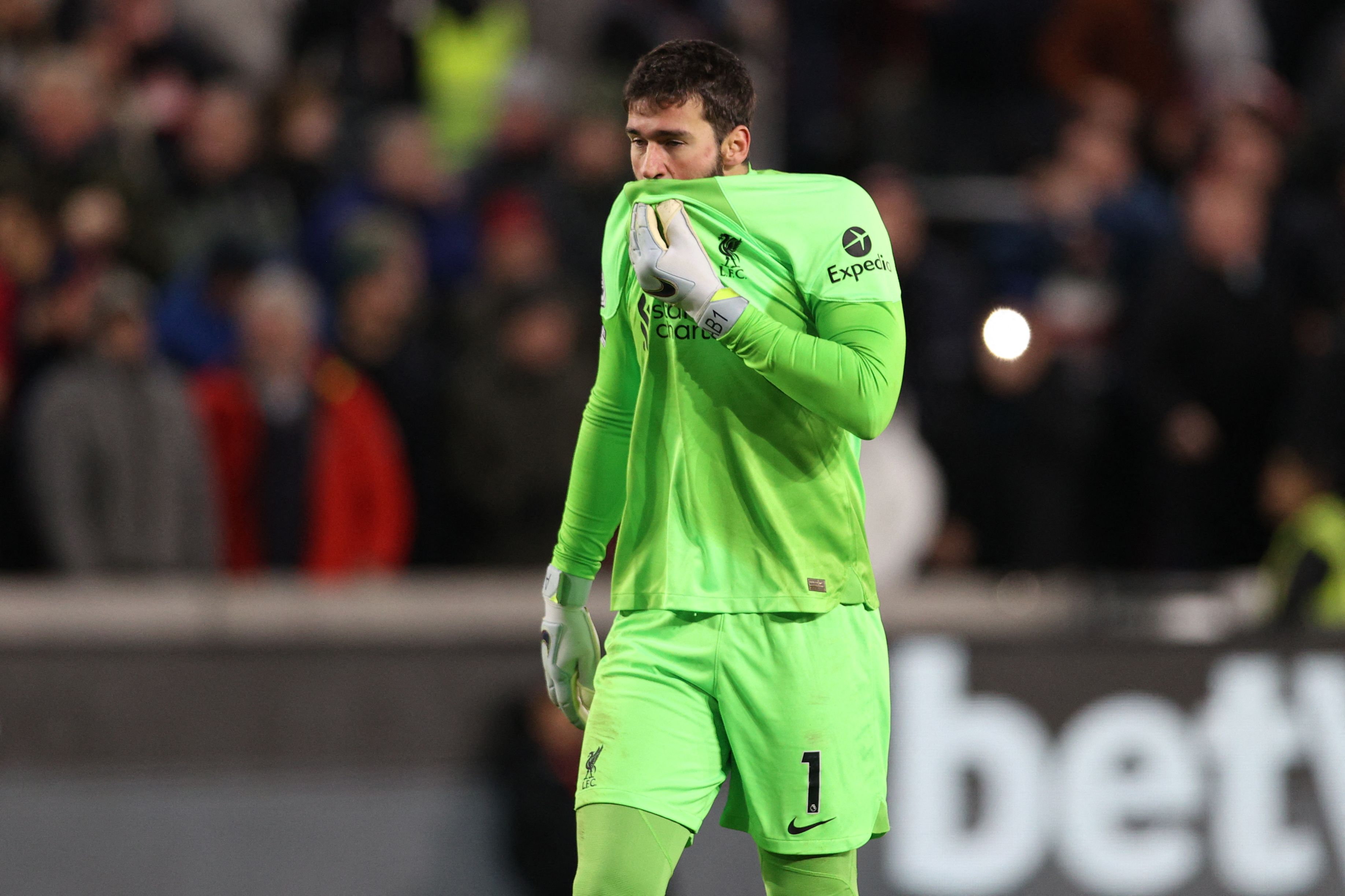 Kiper Liverpool  Alisson Becker. 