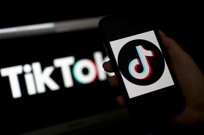 Kemenko PMK Tanggapi Konten Mengemis di Tiktok