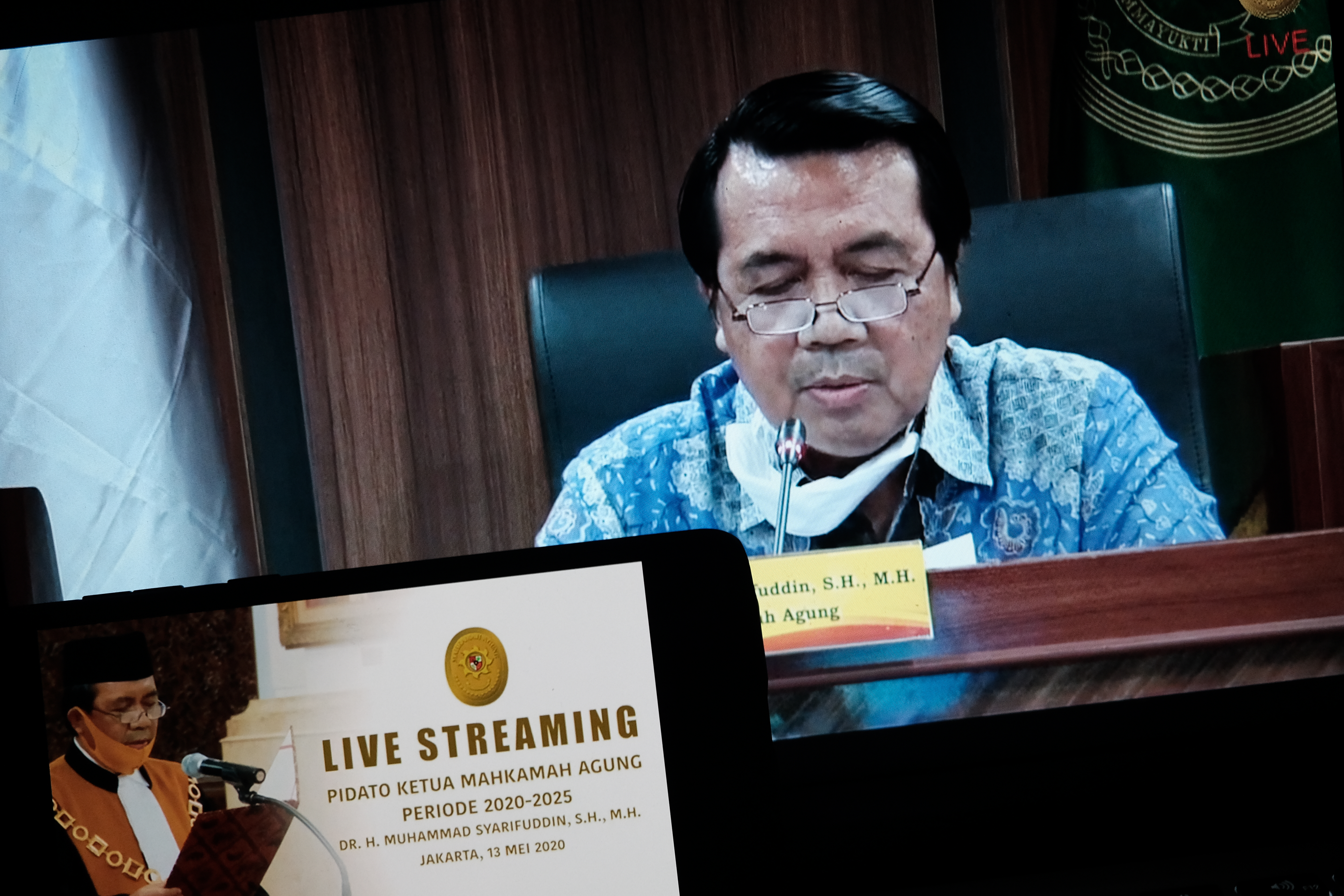 Ketua Mahkamah Agung Muhammad Syarifuddin saat menyampaikan pidato secara daring.