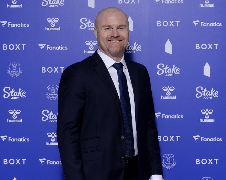 Pelatih Everton Sean Dyche