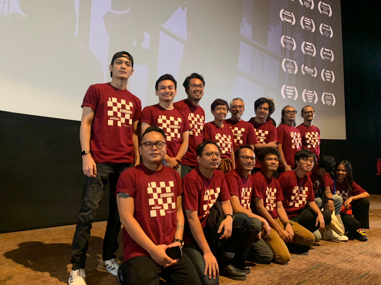 Kru dan aktor film Autobiography