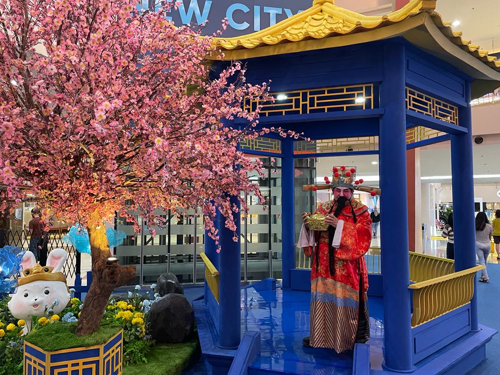 Menyambut Tahun Baru Imlek, Summarecon Mall Kelapa Gading (MKG), Jakarta, menggelar acara yang bertajuk “Blueming Lunar”.
