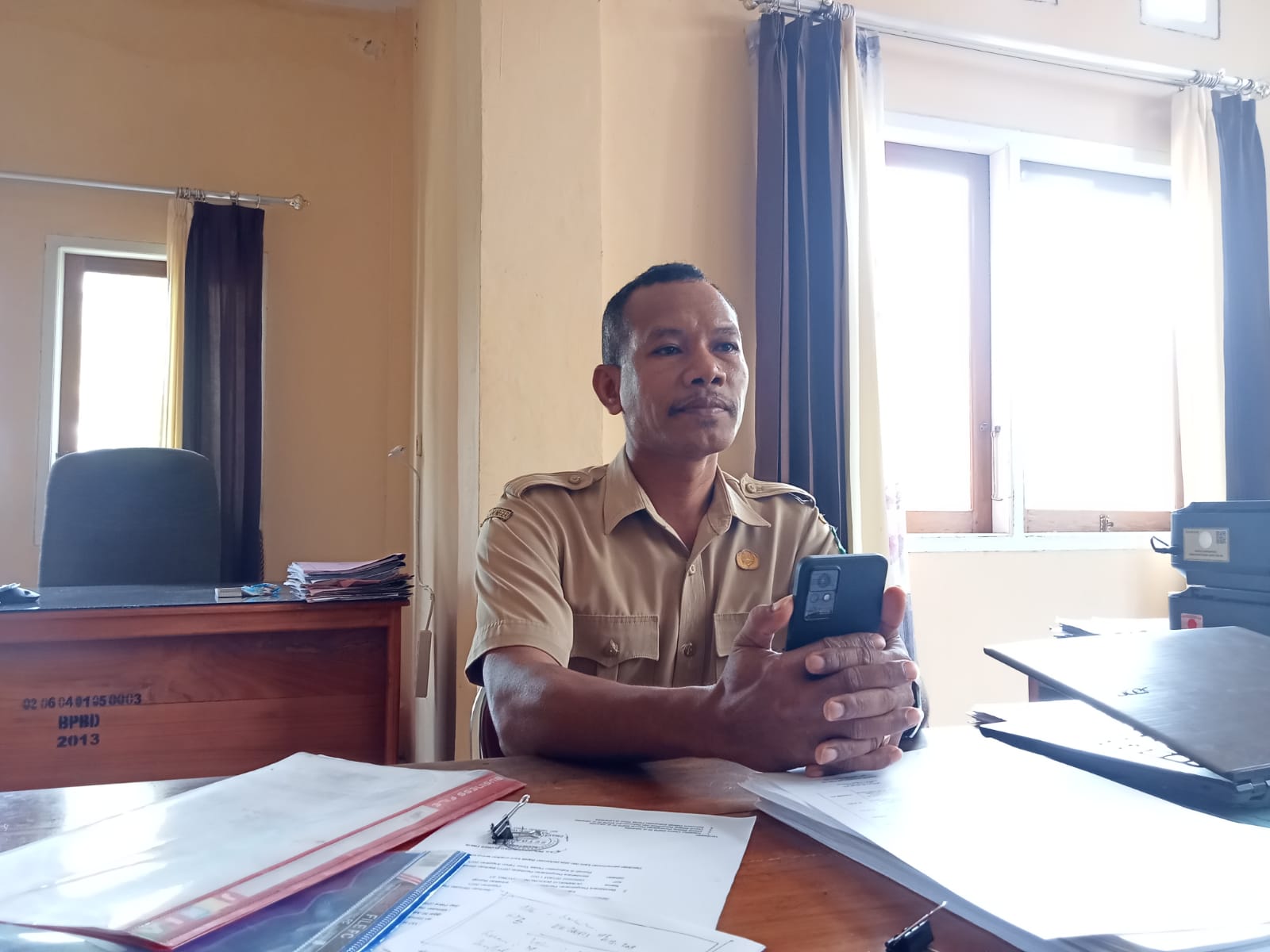 Kepala Bidang Rehabilitasi dan Rekrontruksi BPBD Flotim Emanuel Laurensius Lusi Sogen.