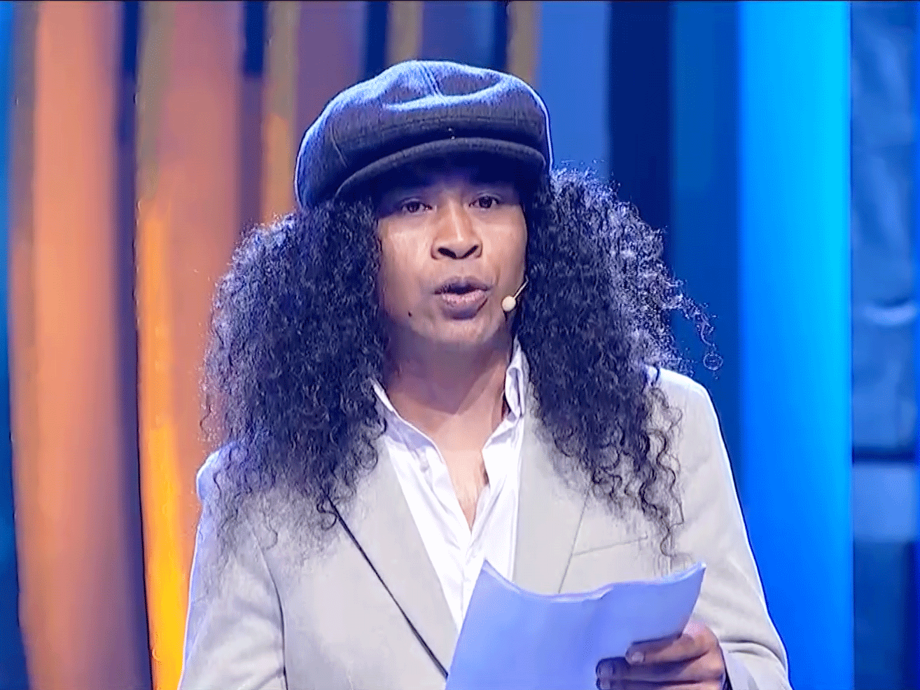 Penyair Iwan Jaconiah