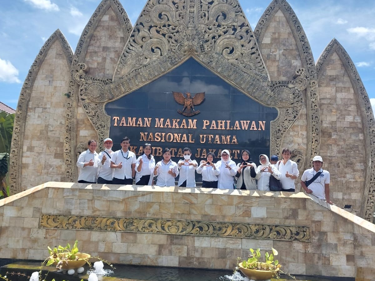 Segenap pengurus DPP Asita Pariwisata dan DPD Asita Pariwisata DKI Jakarta melakukan ziarah ke makam para pendiri Asita.