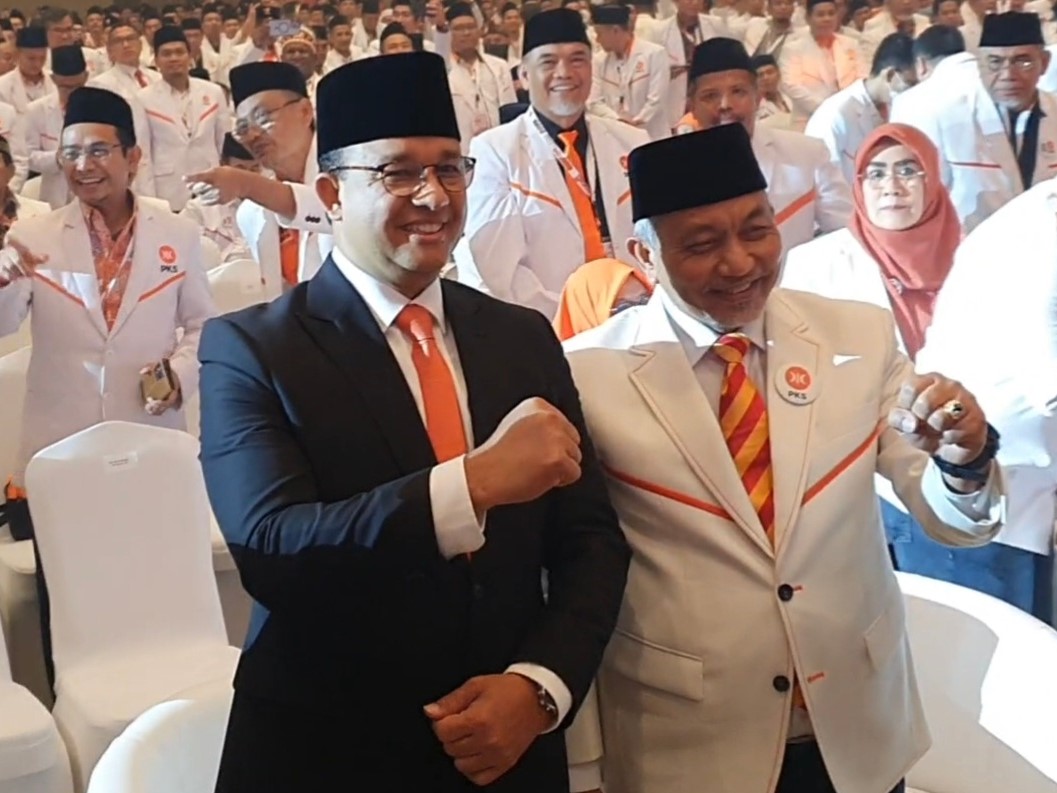 Anies Baswedan dan Ahmad Syaikhu.