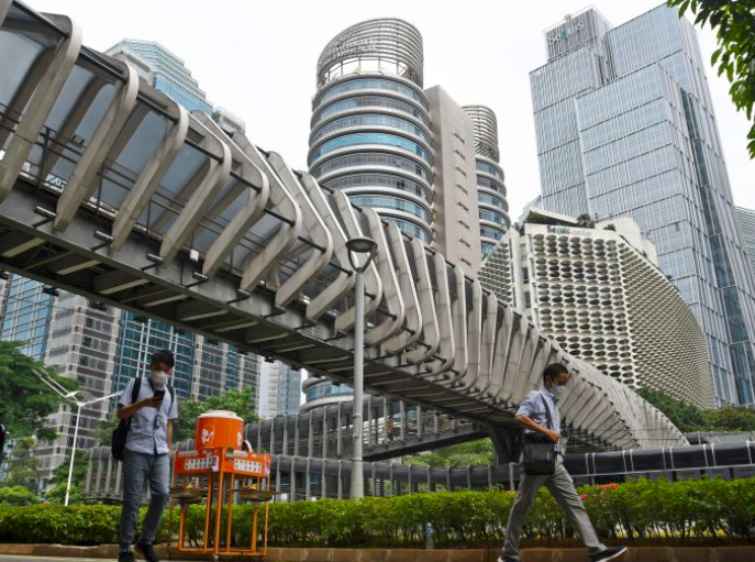 Industri Harus Tumbuh Lebih Tinggi untuk Lolos dari Middle Income Trap