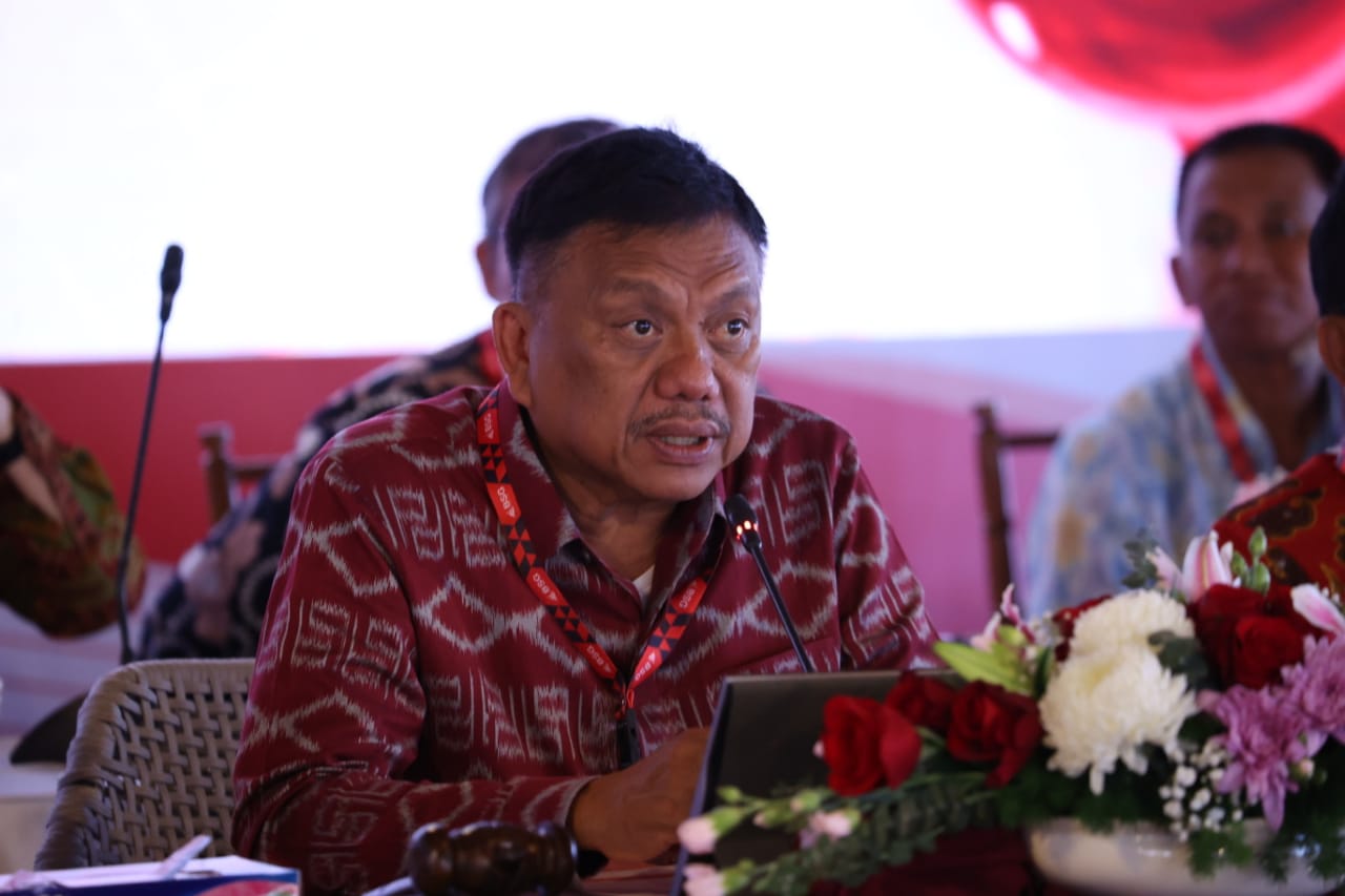Gubernur Sulawesi Utara Olly Dondokambey dalam RUPS Bank Sulut GO