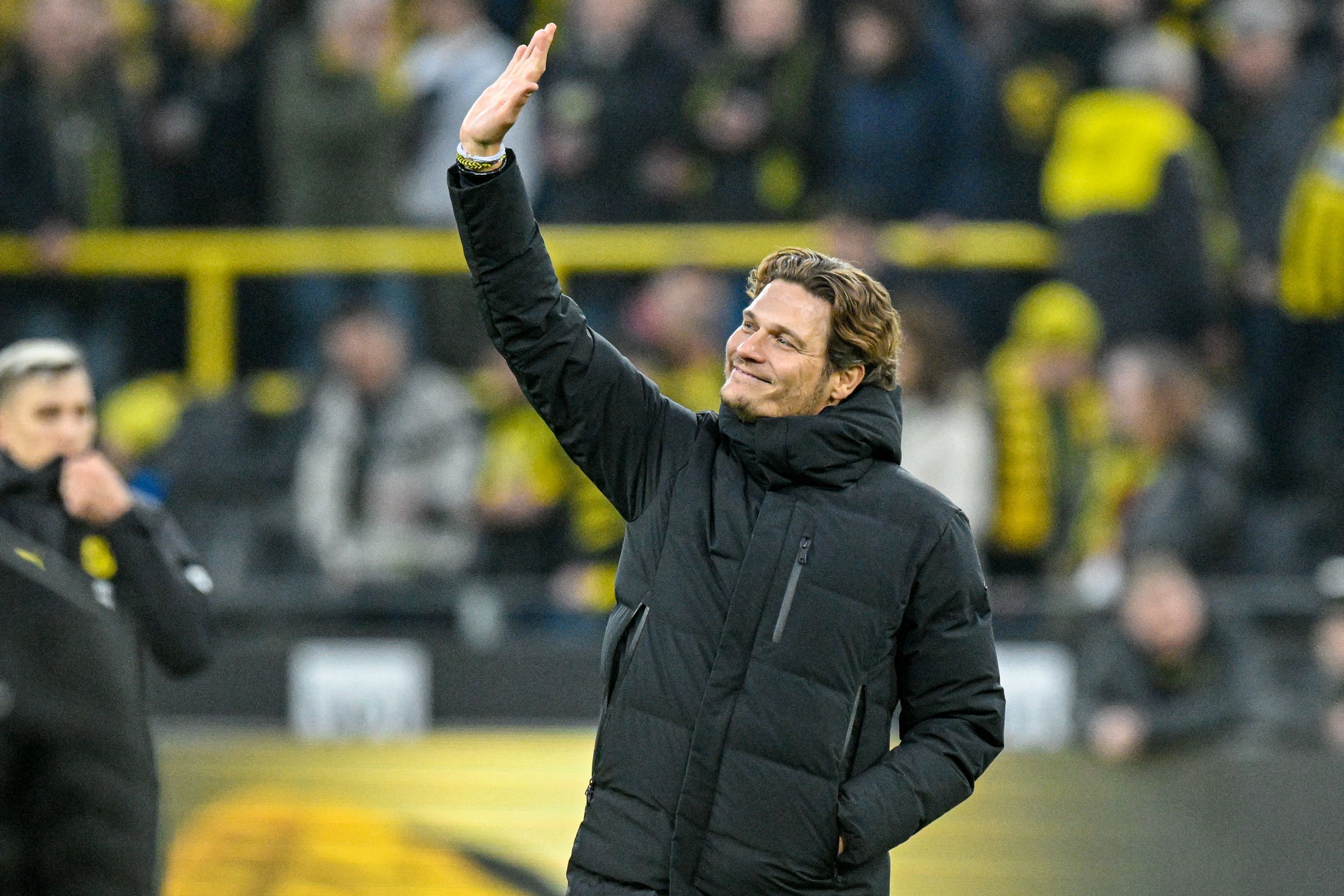 Pelatih Borussia Dortmund Edin Terzic