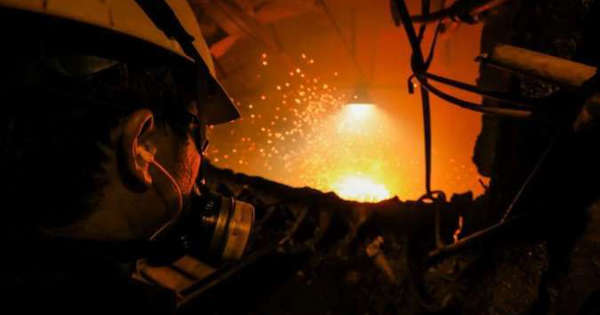 Ilustrasi sektor pertambangan