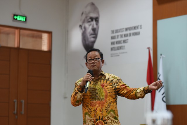 Keberadaan Industri Harus Beri Manfaat Langsung bagi Negara dan Kesejahteraan Masyarakat