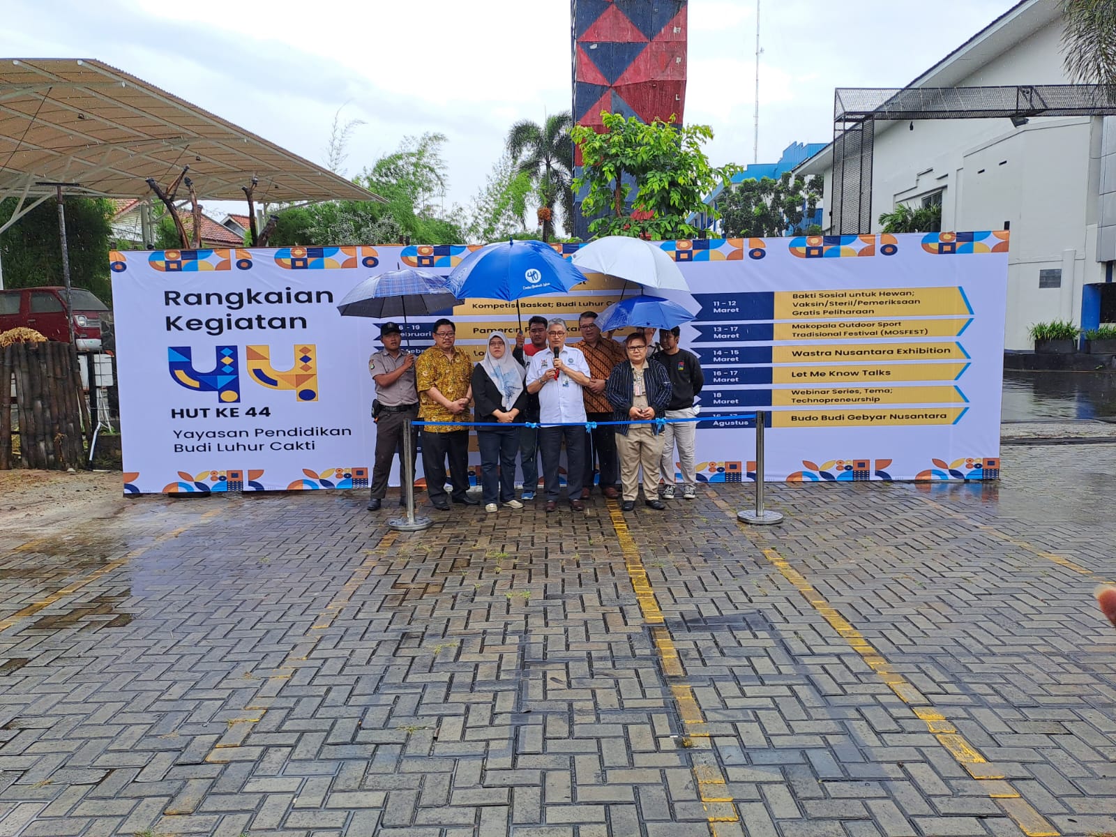 Rektor Universitas Budi Luhur Dr Ir Wendi Usino MSc MM saat membuka rangkaian peringatan HUT ke-44 di Kampus UBL, Jaksel, Rabu (22/2).