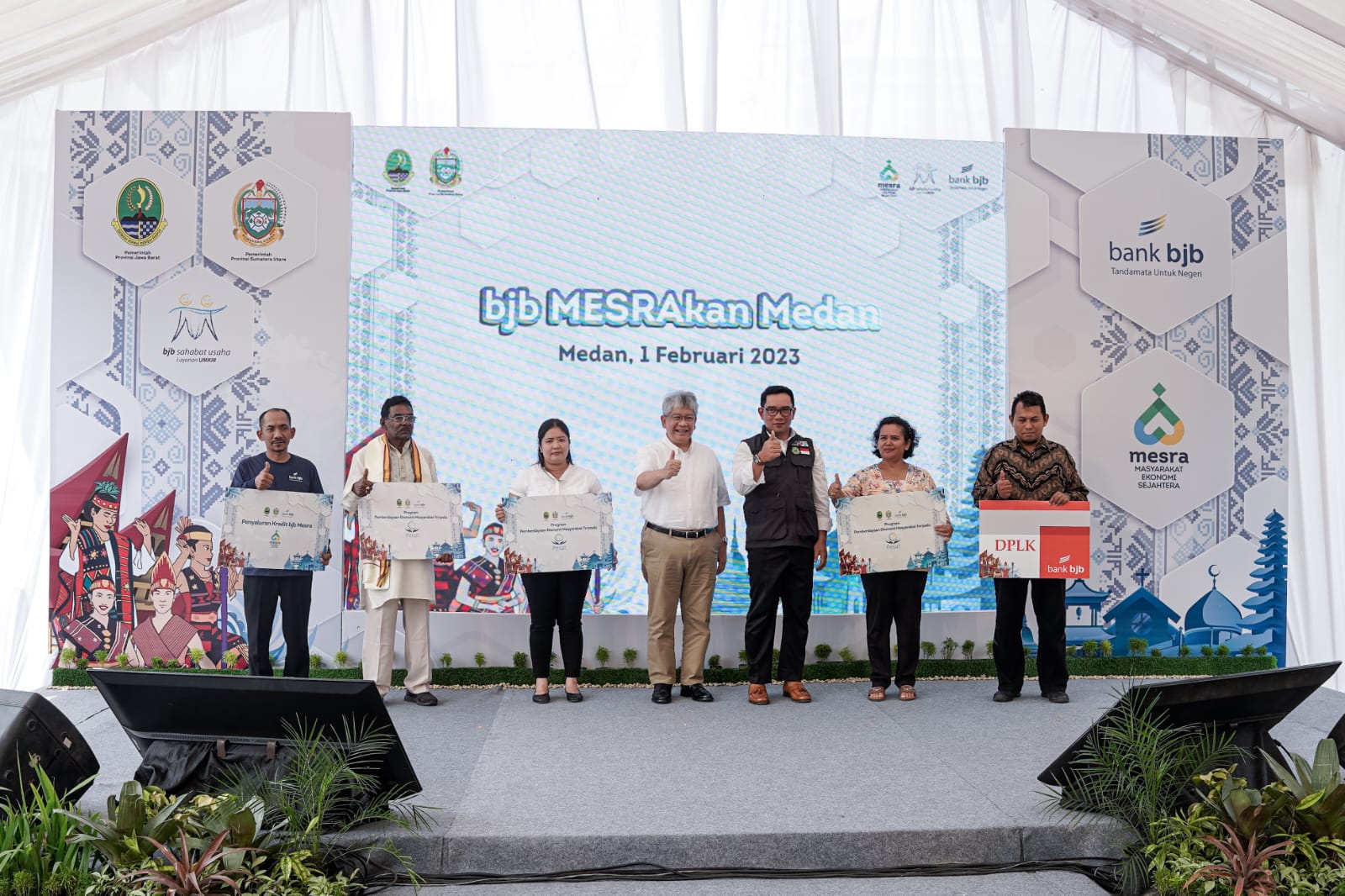 Bank bjb bekerja sama dengan Pemprov Jawa Barat akan menyalurkan bantuan permodalan bagi para pelaku UMKM di Kota Medan, Sumut.