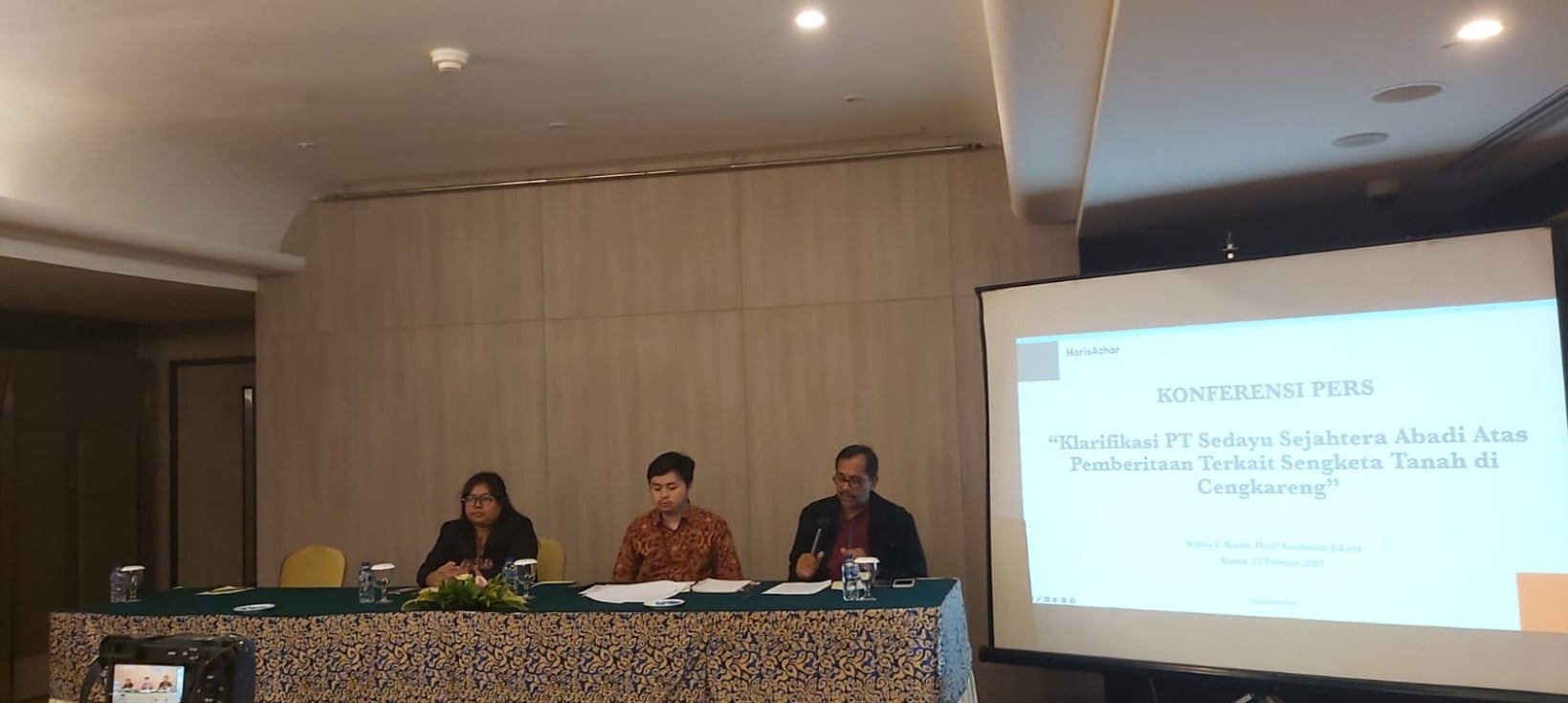 Konferensi pers PT SSA