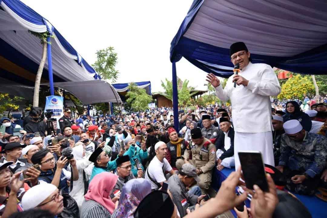 Bakal Calon Presiden (Bacapres) usungan Partai NasDem dan koalisi perubahan, Anies Rasyid Baswedan saat silaturahmi dengan masyarakat Banten