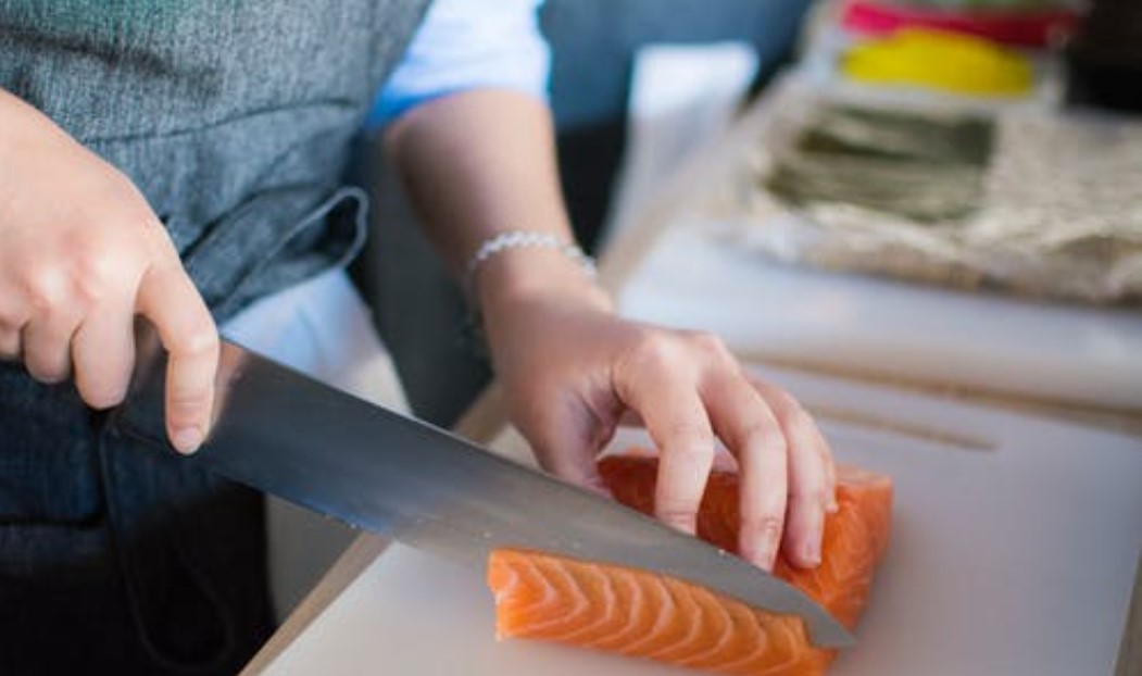 Salah satu sumber lemak baik, salmon.