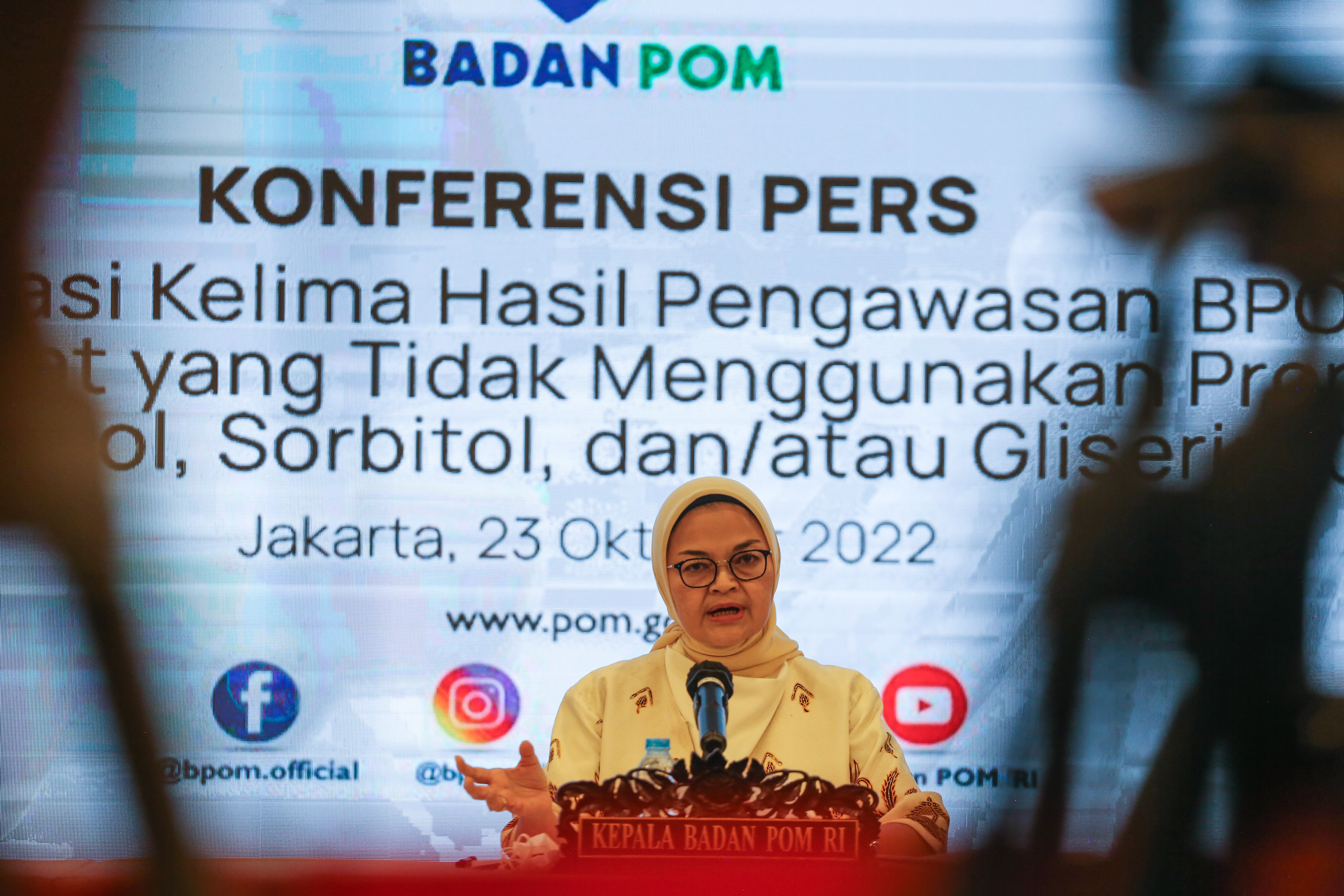 Kepala Badan POM Penny K. Lukito saat memberikan keterangan pers.
