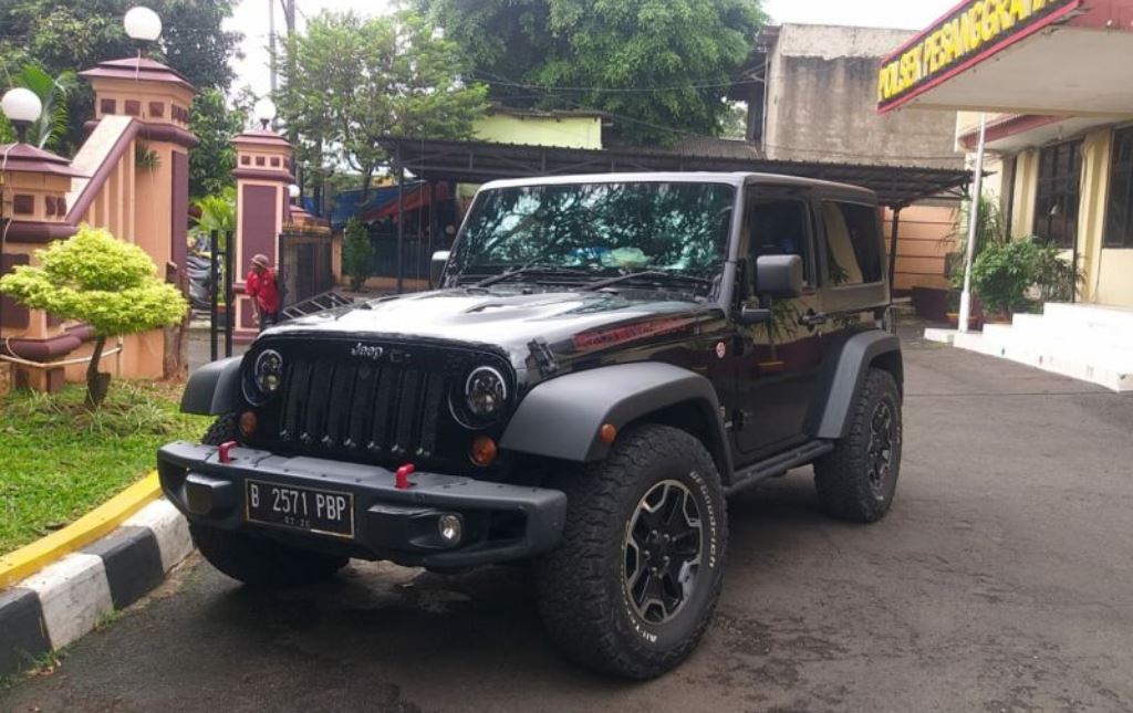 Mobil Rubicon yang digunakan anak pejabat Ditjen Pajak Mario Dandy Satrio saat melakukan penganiayaan.