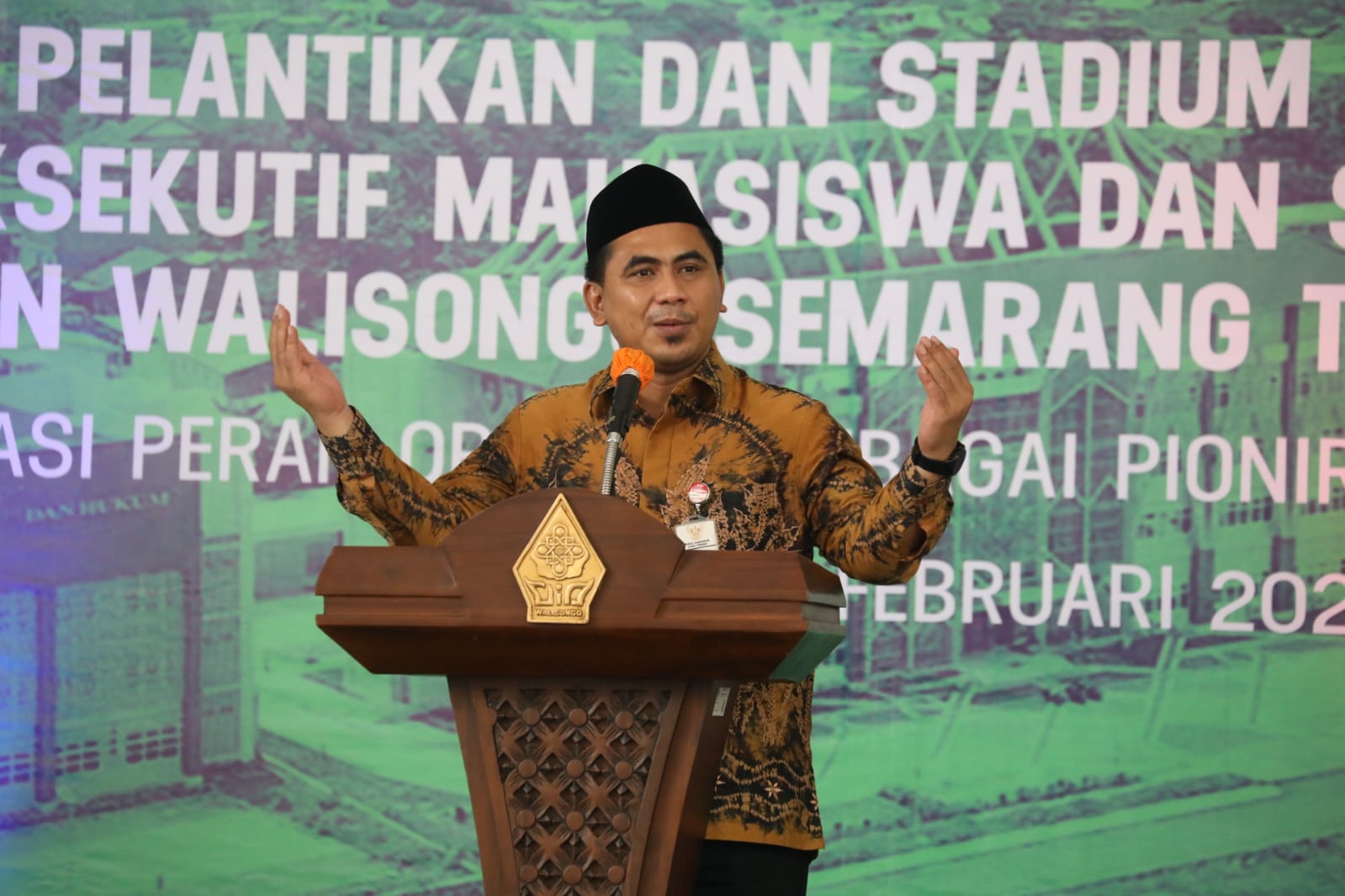 Wakil Gubernur Jawa Tengah Taj Yasin Maimoen di UIN Walisongo