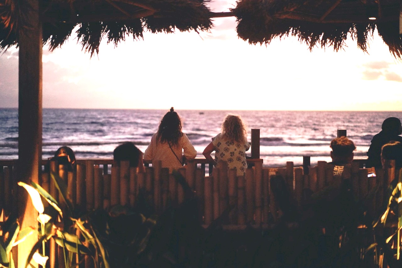 Oyster Dealer telah membuka outlet terbarunya di Pantai Batu Belig 14, Kerobokan, Seminyak, Bali. 