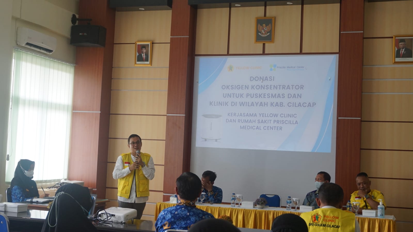 Kolaborasi Yellow Clinic dan RS PMC menyalurkan oksigen konsentrat di Cilacap