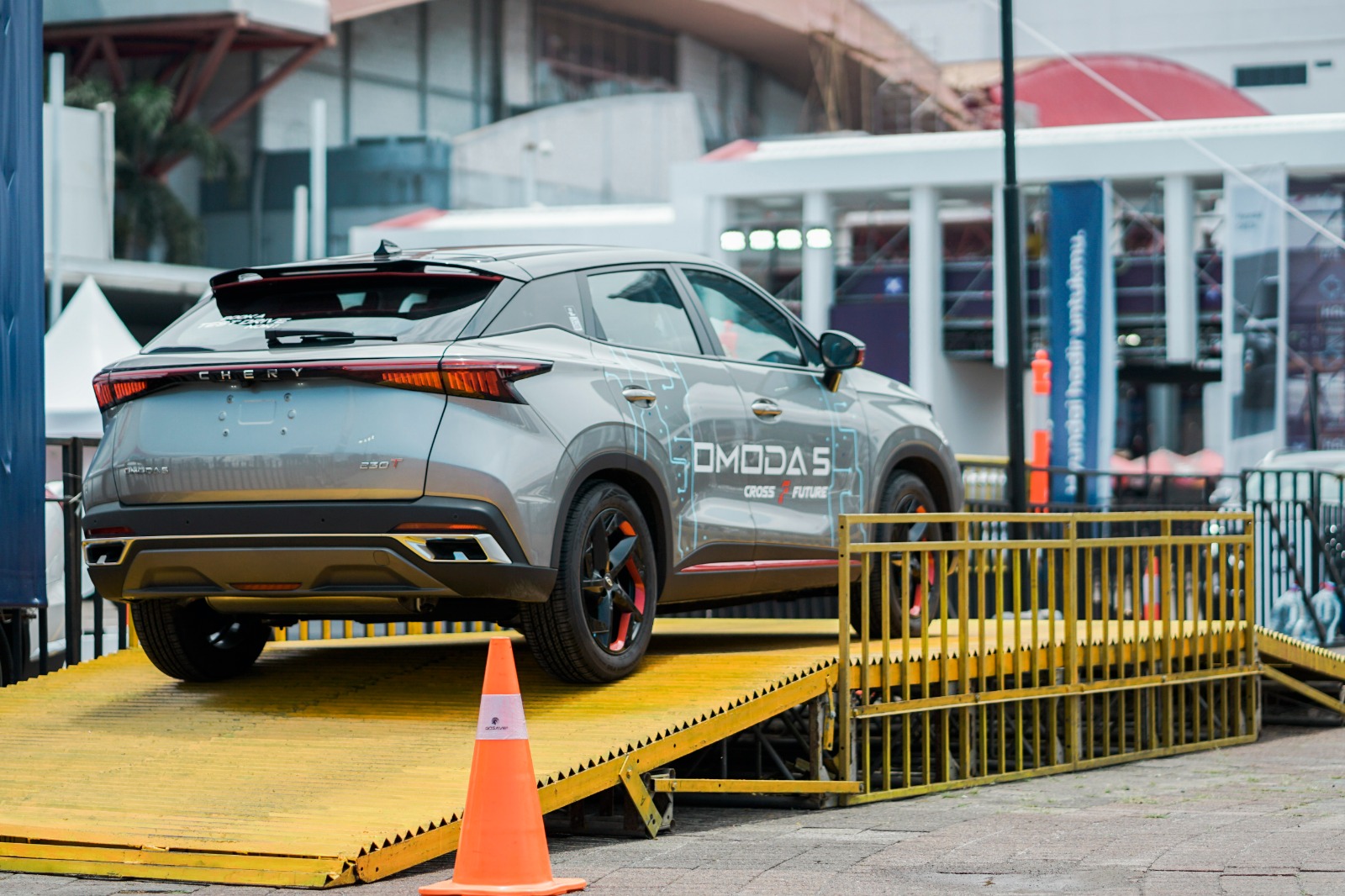 Chery Omoda 5 telah diperkenalkan ke pasar Indonesia di ajang IIMS 2023.