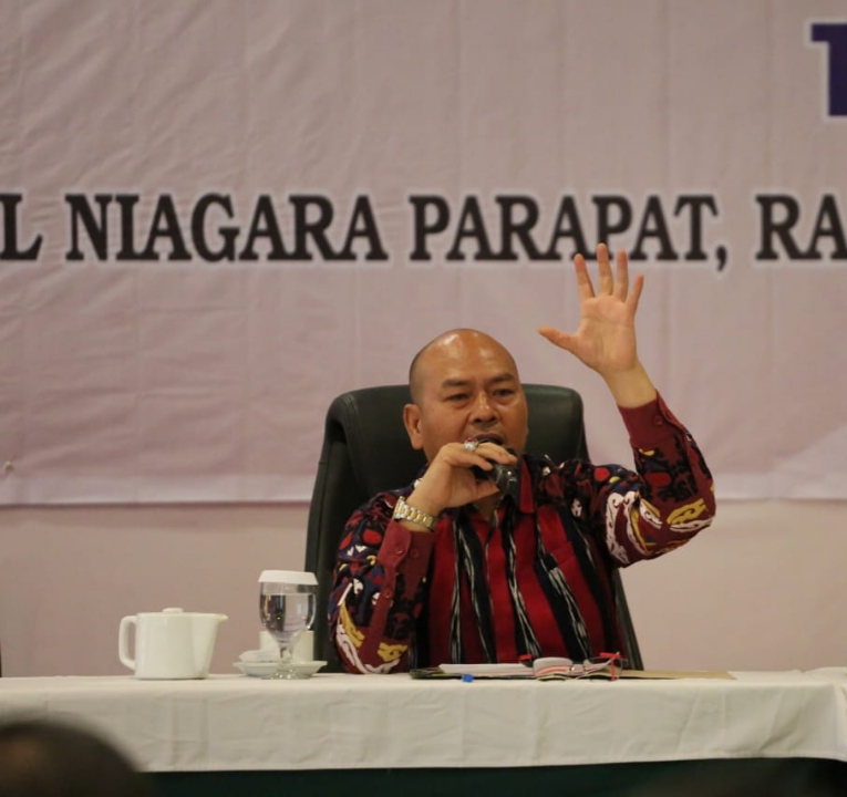 Bupati Tapanuli Utara Nikson Nababan