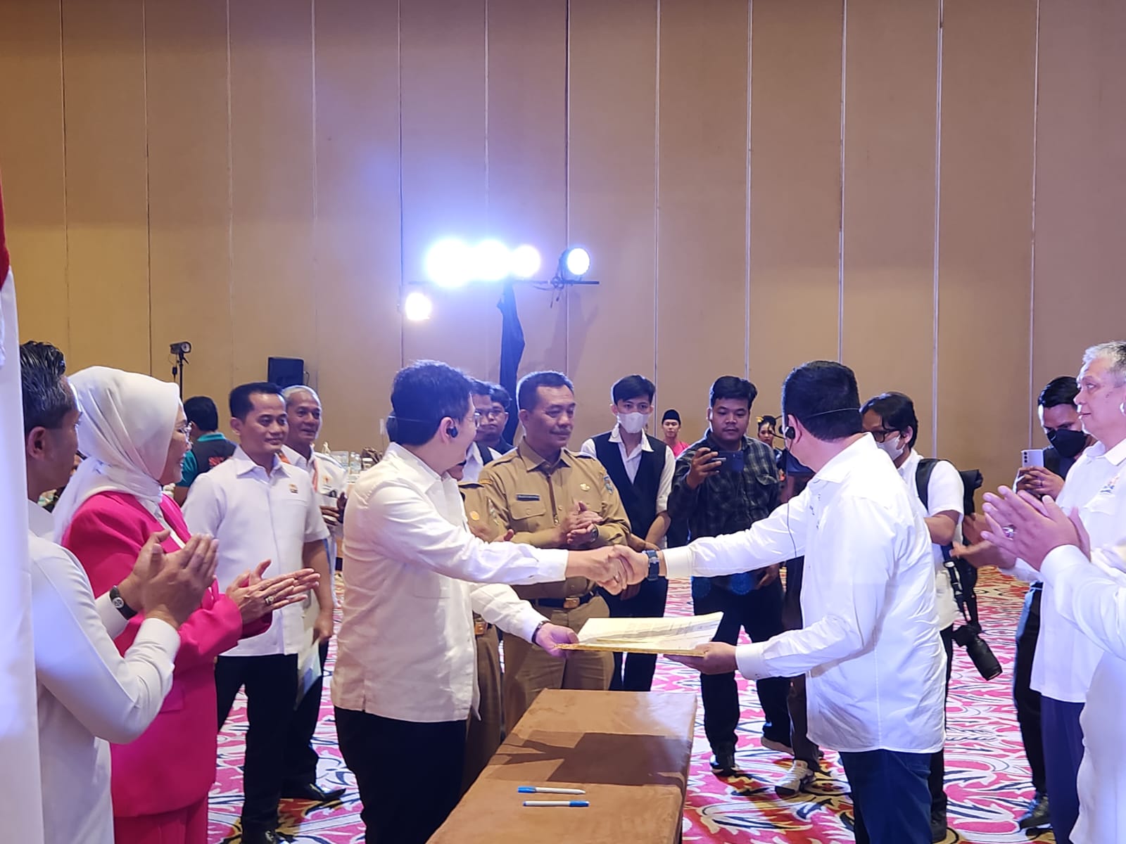 FGD Sinergi dan Kolaborasi Kadin dengan Pemerintah dalam Menyongsong Sumsel Emas 2030