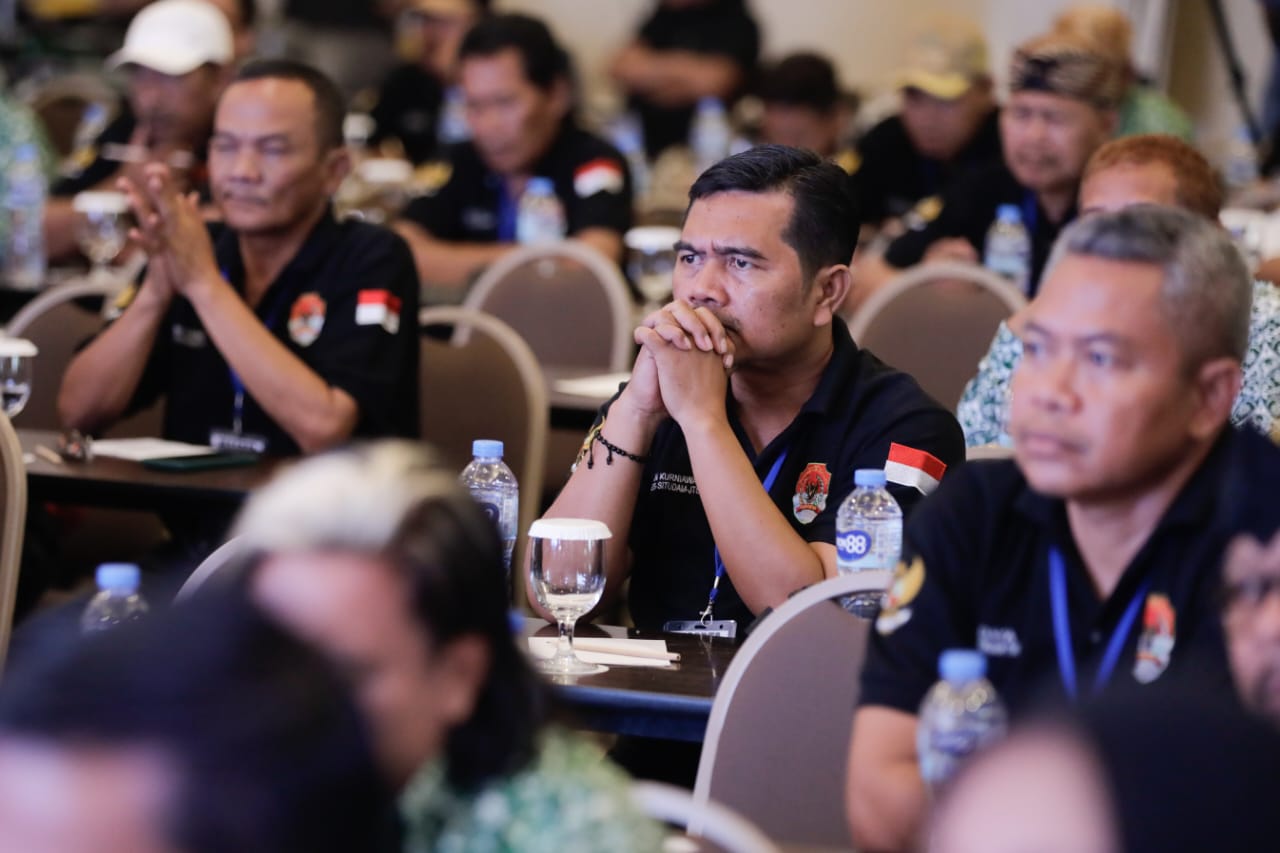 Perkumpulan Aparatur Pemerintah Desa Seluruh Indonesia (PAPDESI) menggelar Musyawarah Daerah di Karawang, untuk sinkronisasi program, Rabu (