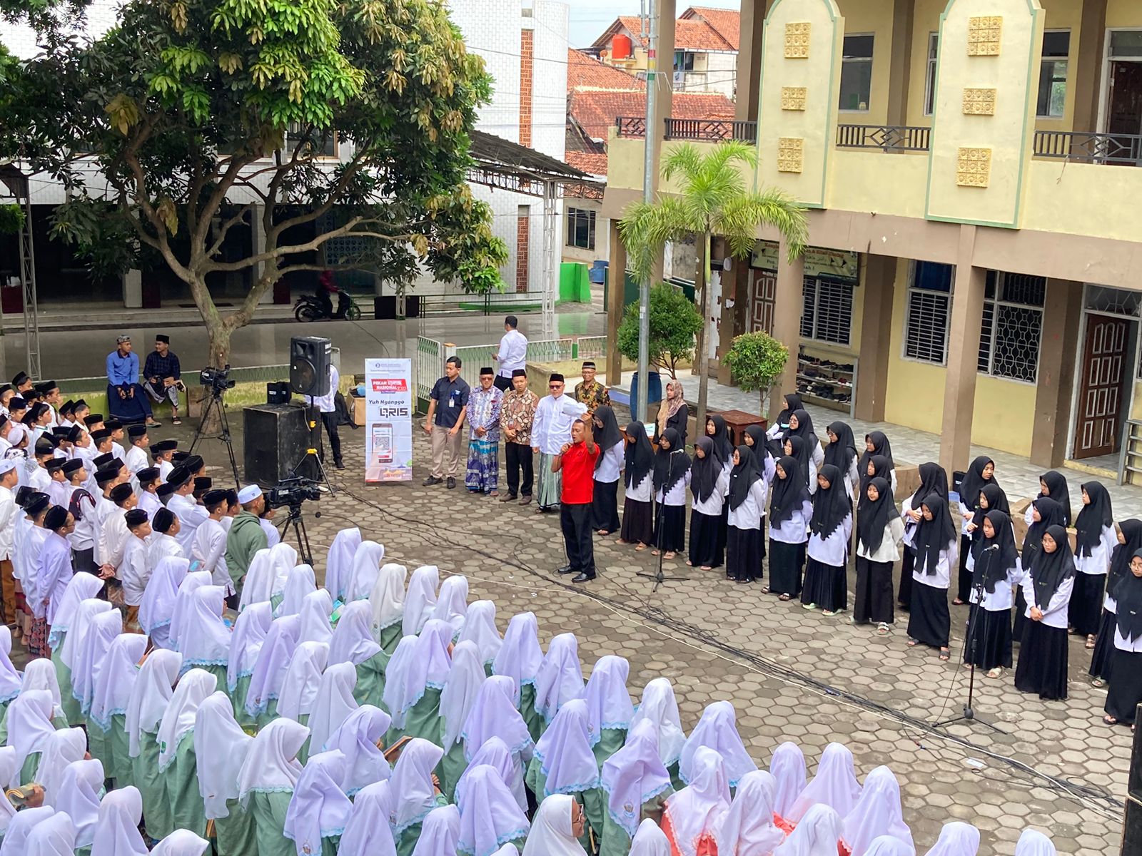 Bank Indonesia Tegal menggelar edukasi Cinta dan Bangga Rupiah di pondok pesantren Brebes