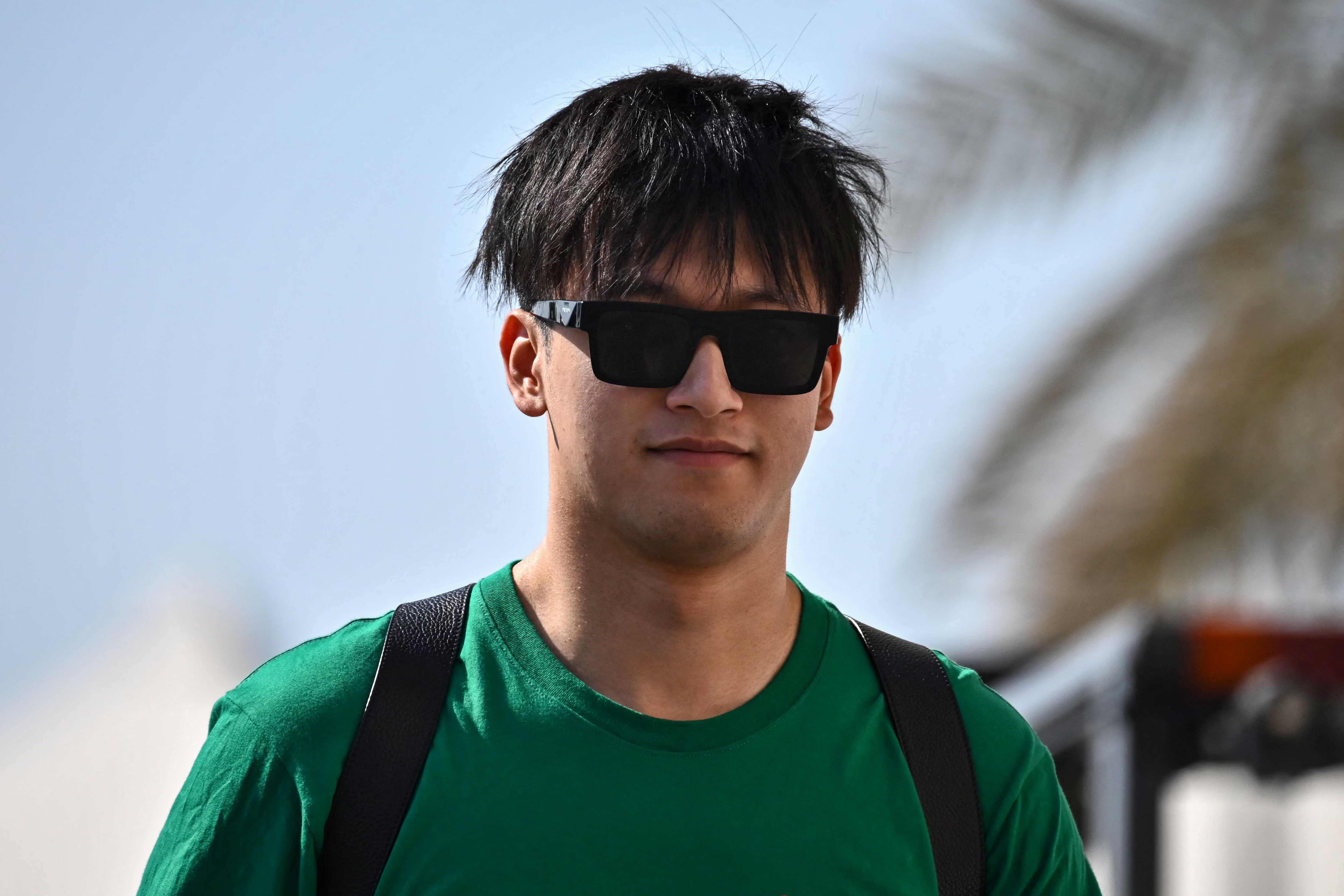 Pembalap Alfa Romeo Zhou Guanyu